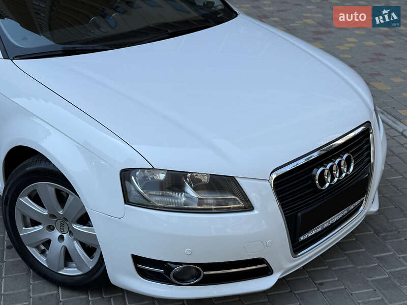 Хэтчбек Audi A3 2013 в Одессе