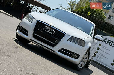 Хэтчбек Audi A3 2013 в 