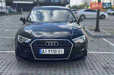Седан Audi A3 2014 в 