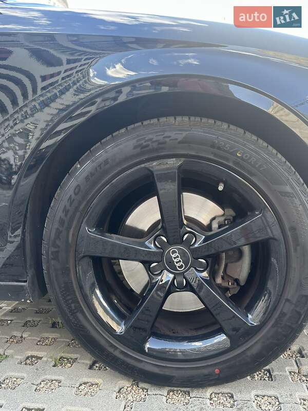 Седан Audi A3 2014 в Киеве