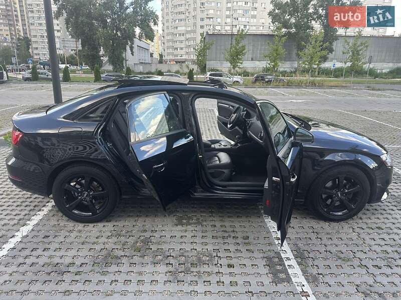 Седан Audi A3 2014 в Киеве