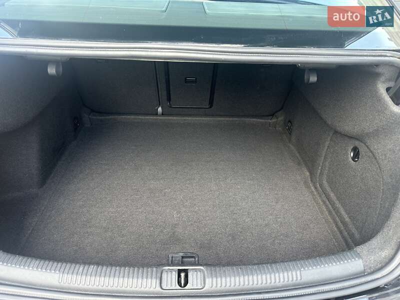 Седан Audi A3 2014 в Киеве