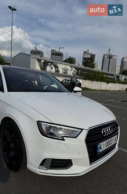 Седан Audi A3 2018 в 