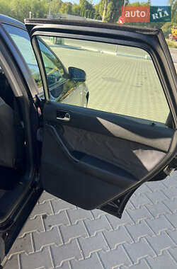 Хэтчбек Audi A3 2001 в 