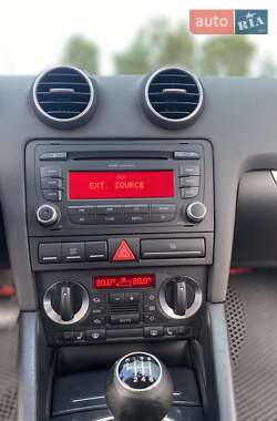 Хэтчбек Audi A3 2007 в 