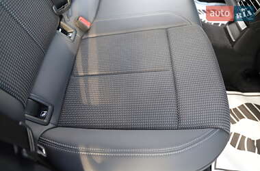 Седан Audi A3 2021 в 