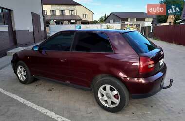 Хэтчбек Audi A3 1997 в 