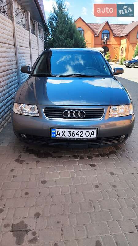 Хетчбек Audi A3 2002 в Харкові