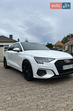 Седан Audi A3 2022 в Києві