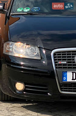 Хэтчбек Audi A3 2006 в 