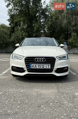 Седан Audi A3 2015 в 
