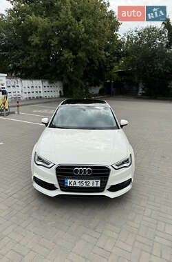 Седан Audi A3 2015 в 
