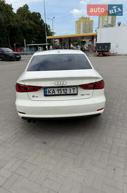 Седан Audi A3 2015 в 