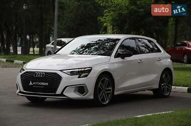 Хэтчбек Audi A3 2022 в Харькове