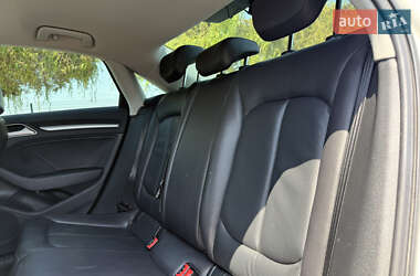 Седан Audi A3 2015 в 