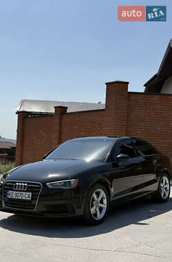 Седан Audi A3 2015 в Днепре