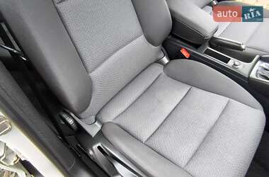 Хэтчбек Audi A3 2010 в 