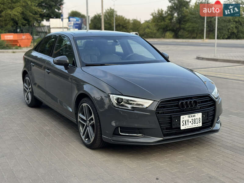 Седан Audi A3 2020 в Запорожье