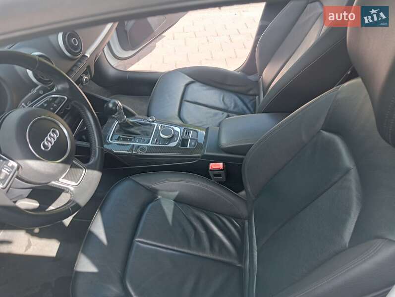 Седан Audi A3 2015 в Шепетовке