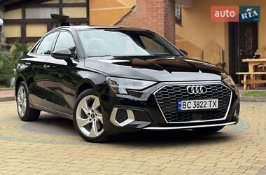 Седан Audi A3 2023 в Львові