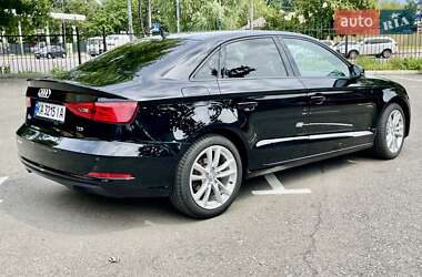 Седан Audi A3 2015 в 