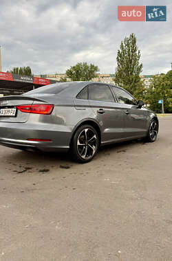Седан Audi A3 2016 в 