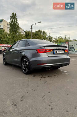 Седан Audi A3 2016 в Киеве