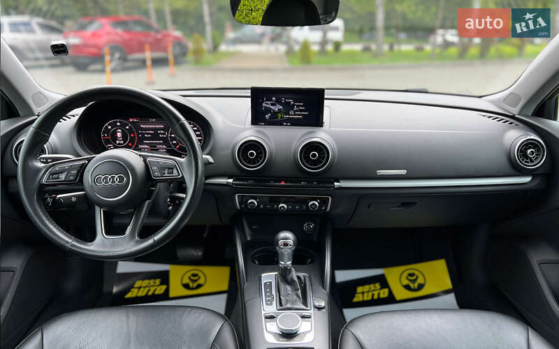 Хэтчбек Audi A3 2019 в Львове
