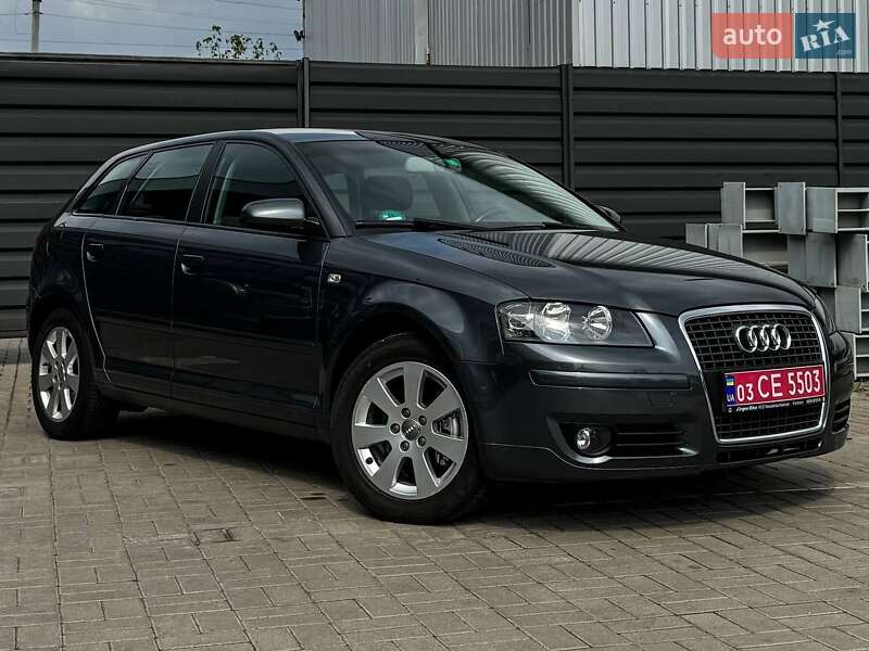 Хэтчбек Audi A3 2008 в 