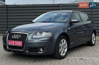 Хэтчбек Audi A3 2008 в 