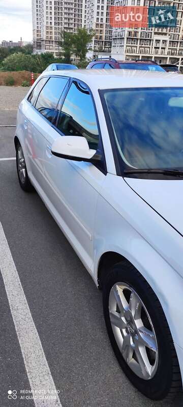 Хэтчбек Audi A3 2012 в Киеве фото 5 Хэтчбек Audi A3 2012 в Киеве