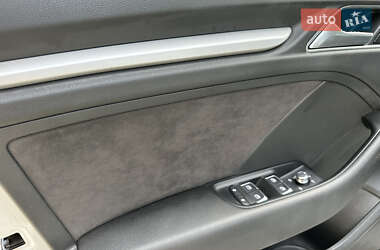 Хэтчбек Audi A3 2016 в 