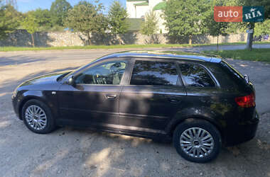 Хэтчбек Audi A3 2005 в 