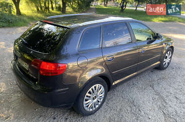 Хэтчбек Audi A3 2005 в 