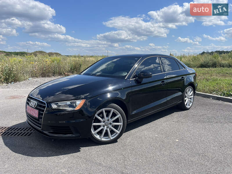 Седан Audi A3 2015 в 