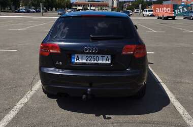 Хэтчбек Audi A3 2010 в 