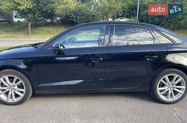 Седан Audi A3 2015 в 