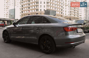 Седан Audi A3 2014 в 
