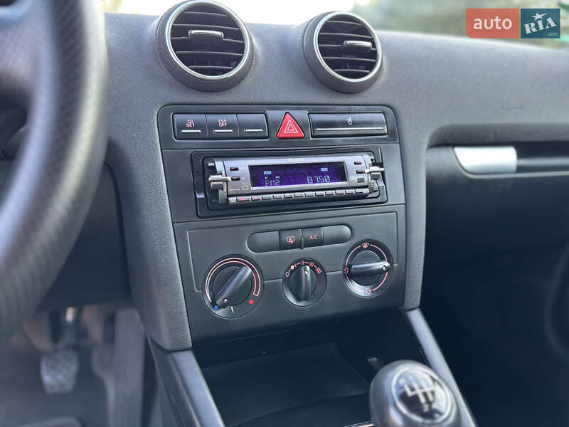 Хэтчбек Audi A3 2006 в Староконстантинове