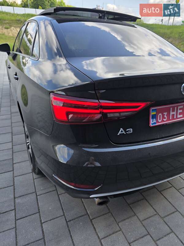Седан Audi A3 2017 в Ковеле