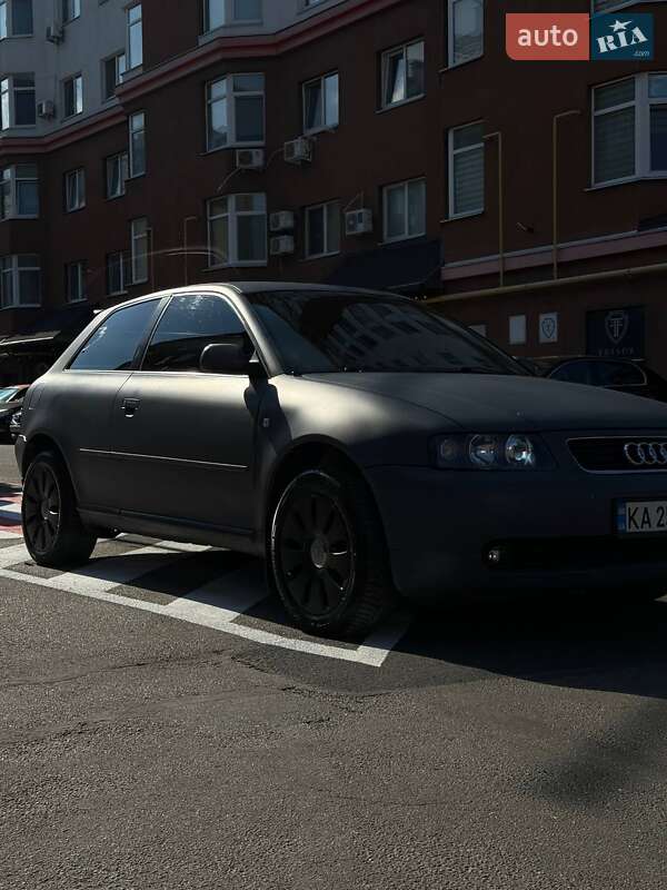 Хэтчбек Audi A3 1998 в Киеве