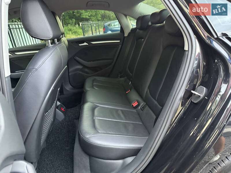 Седан Audi A3 2014 в Хмельницькому