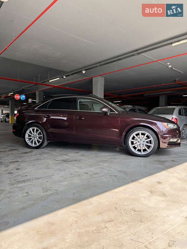 Седан Audi A3 2014 в Измаиле
