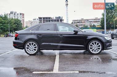 Седан Audi A3 2015 в 