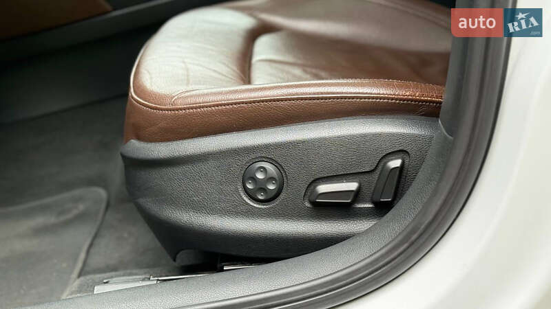 Седан Audi A3 2015 в Львове