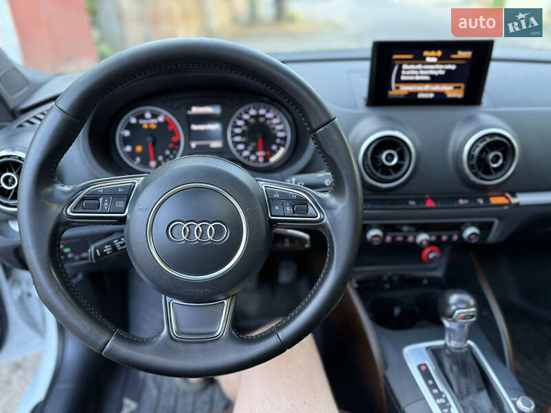 Седан Audi A3 2014 в Одессе