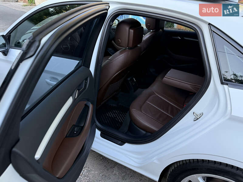 Седан Audi A3 2014 в Одессе