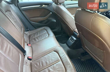 Седан Audi A3 2014 в 