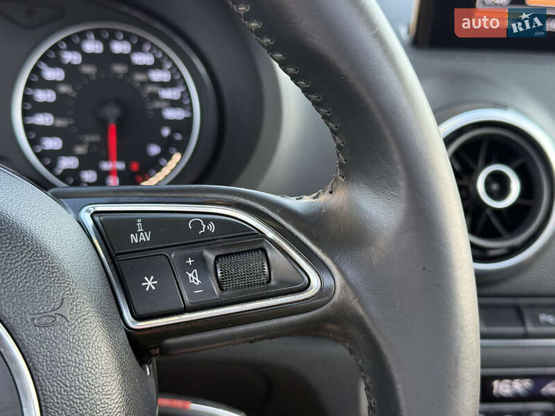 Седан Audi A3 2014 в Одессе