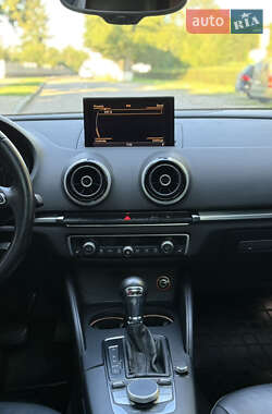 Седан Audi A3 2014 в 